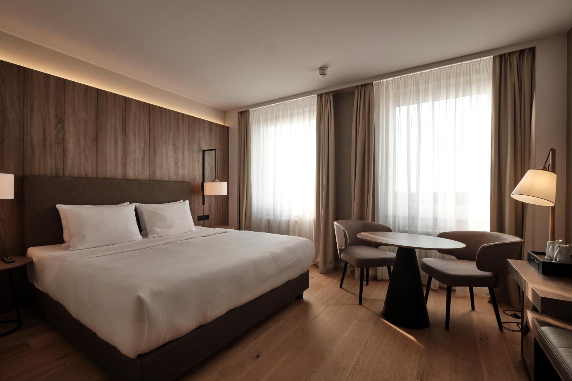 Ac Hotel By Marriott Berlin Humboldthain Park Exteriör bild
